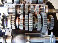 t20_gearbox_sm.jpg 202x151